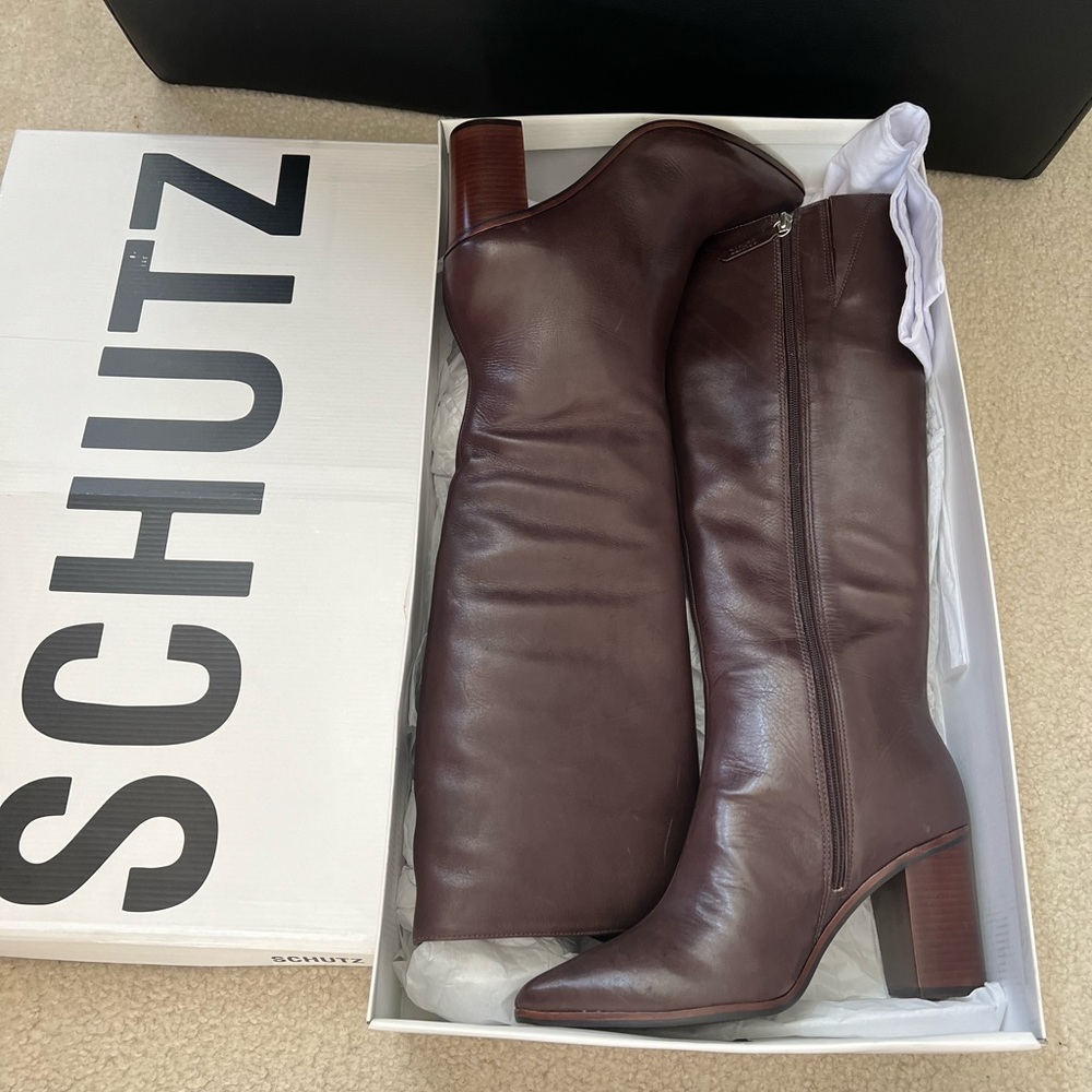 Schutz over knee leather boots